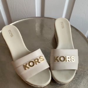 Stunning pair of Michael Kors sandals